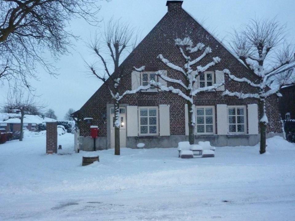 B&B Ool Inclusive Roermond Eksteriør billede